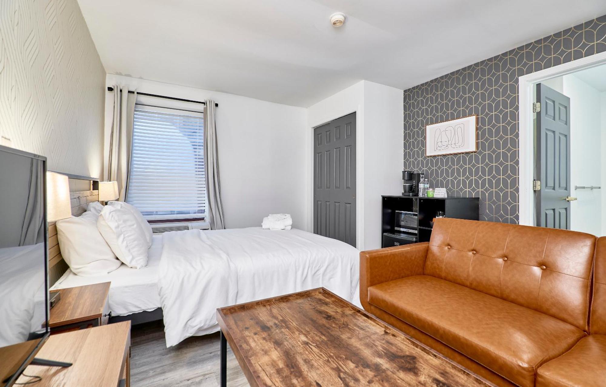 The West End Hotel *
